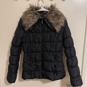 New Look Women’s Black Puffer Jacket Size Small Faux Fur Collar Zip Pockets